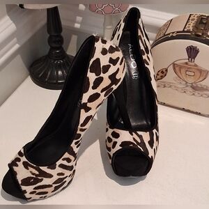 Aldo Leopard Print Calf Hair Open Toe Stilletto Heels Sz 9M Like New